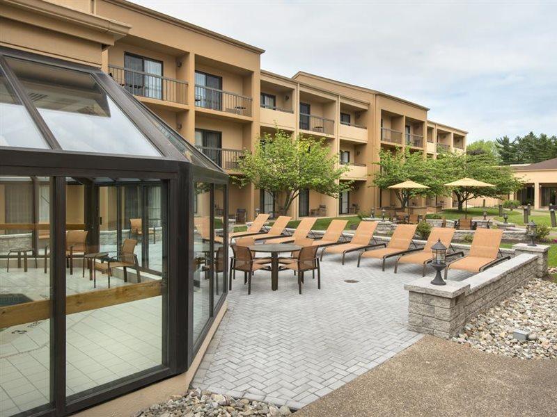 Courtyard Philadelphia Уиллоу-Гров Экстерьер фото